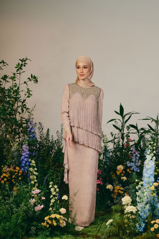 IRISAA - MAJESTIC CHAMPAGNE